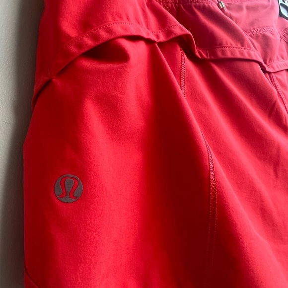 Lululemon Speed Short 4-Way Stretch 2.5” - Size 6 Cape Red - Picture 7 of 11